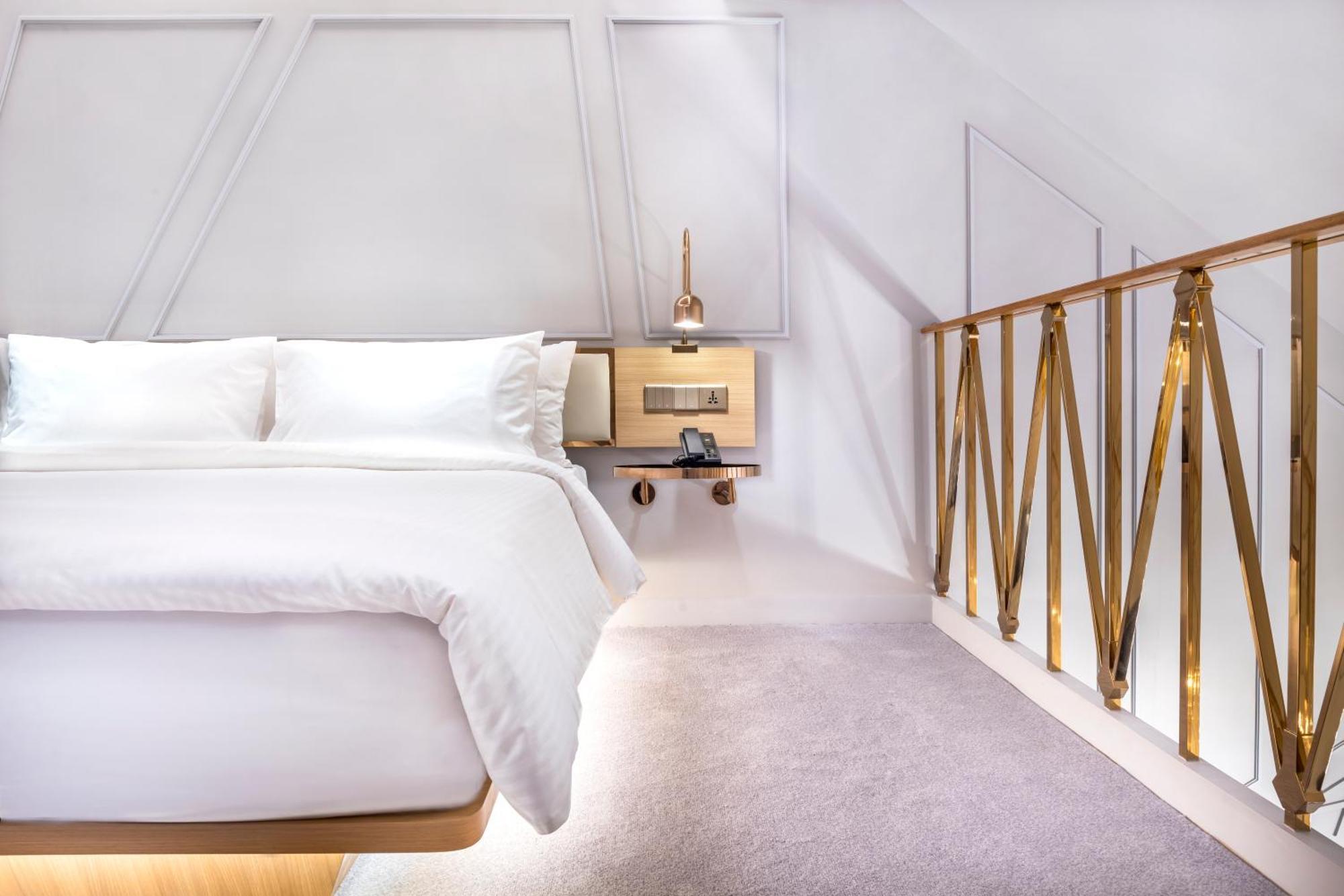 The Prestige Hotel Penang, A Member Of Design Hotels George Town Exteriör bild A bedroom at the hotel