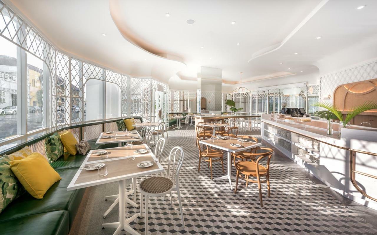 The Prestige Hotel Penang, A Member Of Design Hotels George Town Exteriör bild The interior of the restaurant